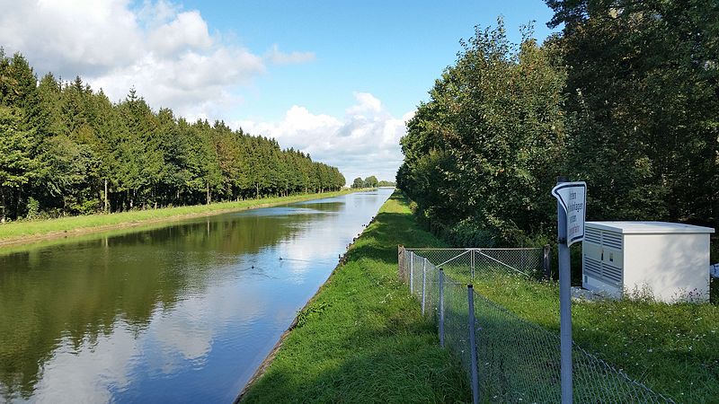 File:Illerkanal beim Oyhof.jpg