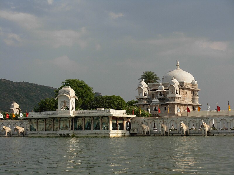 File:Jag Mandir Palace, Udaipur.jpg