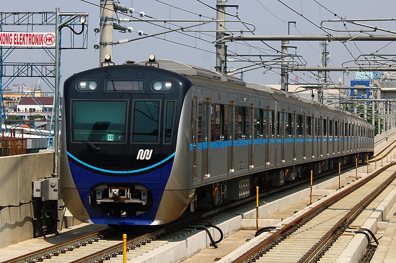 File:Jakarta MRT TS12 entering Blok A Station.jpg