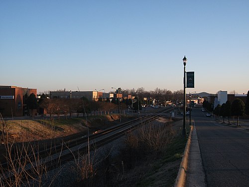 The downtown of Kings Mountain along Battleground Avenue