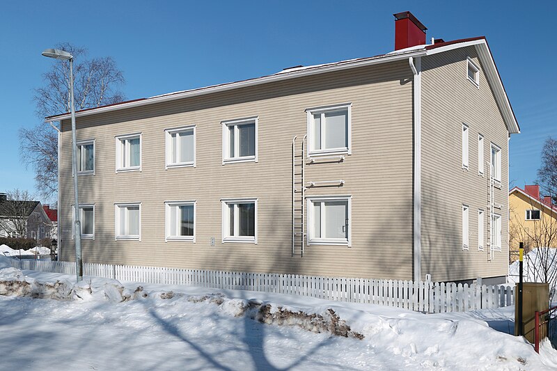 File:Kivikuja 1 Oulu 20230403.jpg