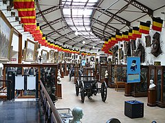 Main gallery of the museum, displaying the collection of Belgian 19th-century militaria.
