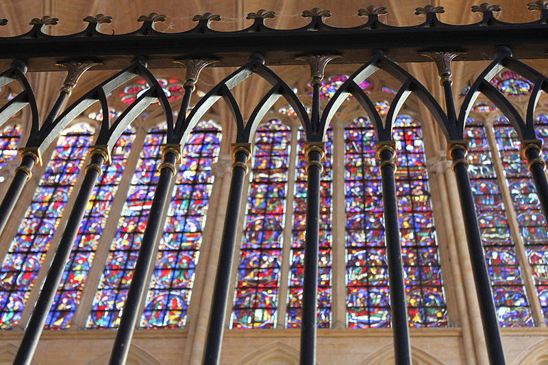 File:L'intérieur de la cathédrale de Tours.JPG