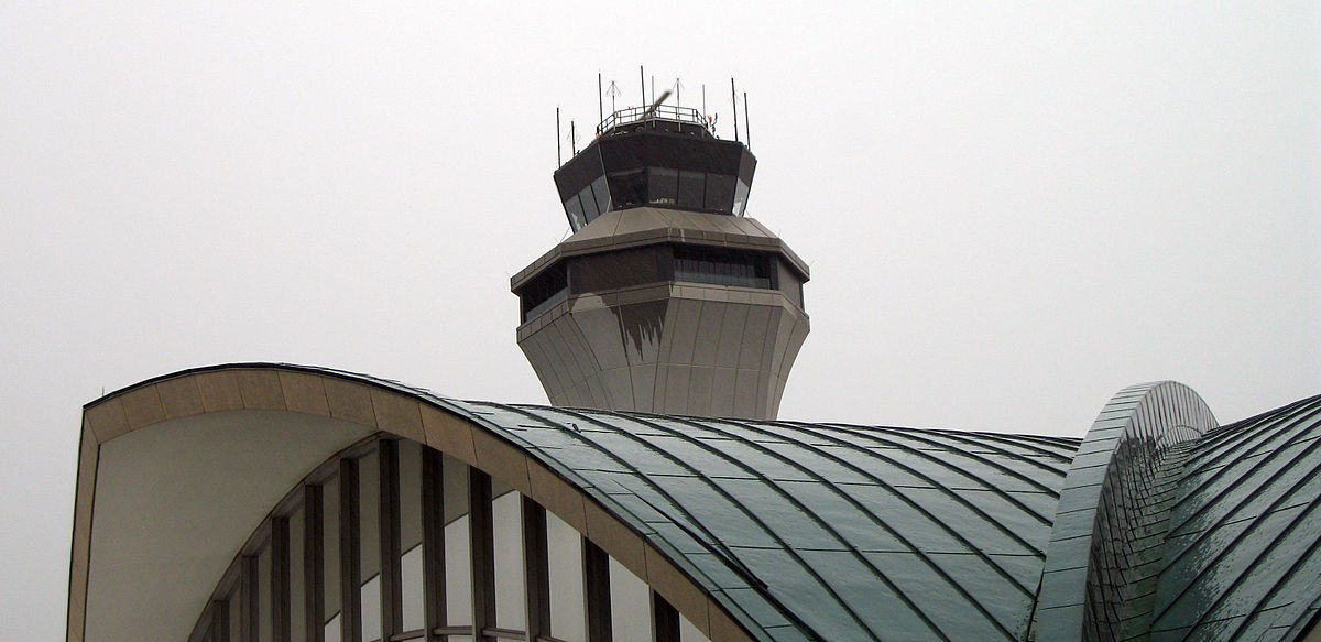 Lambert-Saint Louis International Airport – Wikipedia