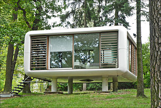 File Le Loftcube Dans Le Centre Dart Haus Am Waldsee Berlin