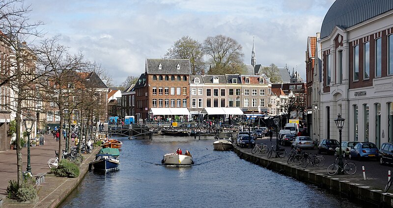 File:Leiden 4-25 (18212239312).jpg