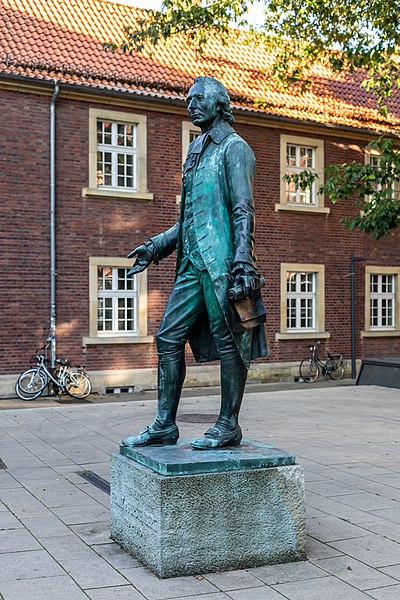 File:Münster, Fürstenbergdenkmal -- 2020 -- 8732.jpg