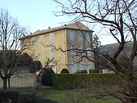 A former magnanery in Luberon Magnanerie Mirabeau.jpg