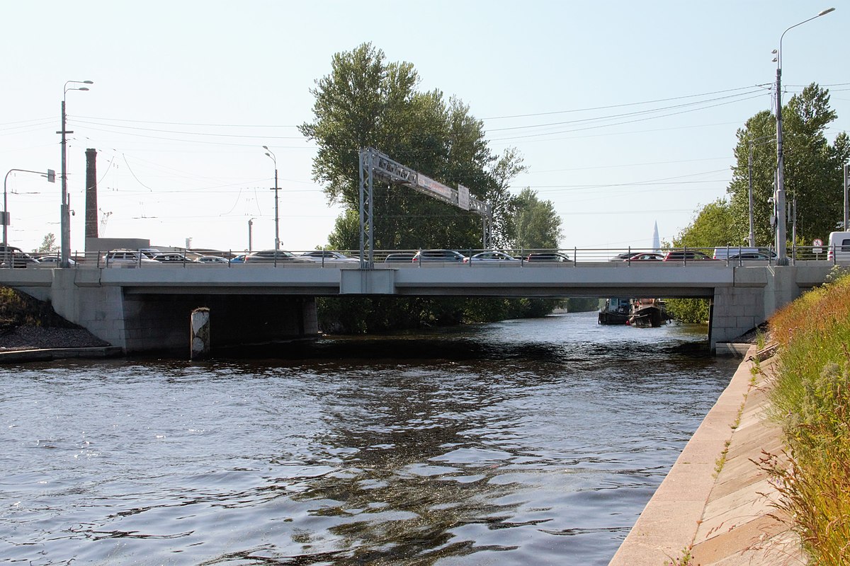 петровский мост в питере