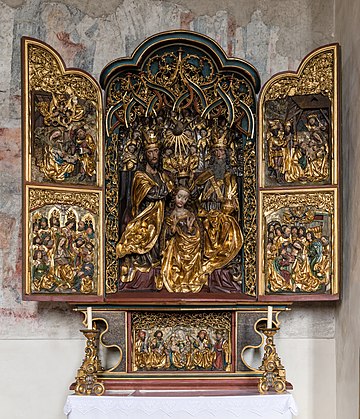 Altar na igreja de peregrinação Maria Gail, em Villach, Caríntia, Áustria. (definição 4 981 × 5 798)