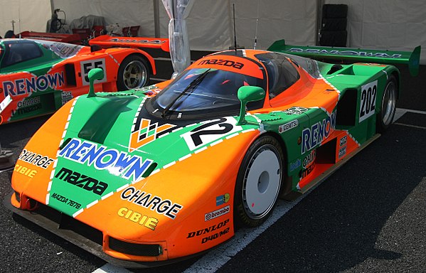 The 787B-003 (No. 202 in the JSPC) was built after the 1991 Le Mans. After a while, the chassis was remodelled for the short distance and the headlamp