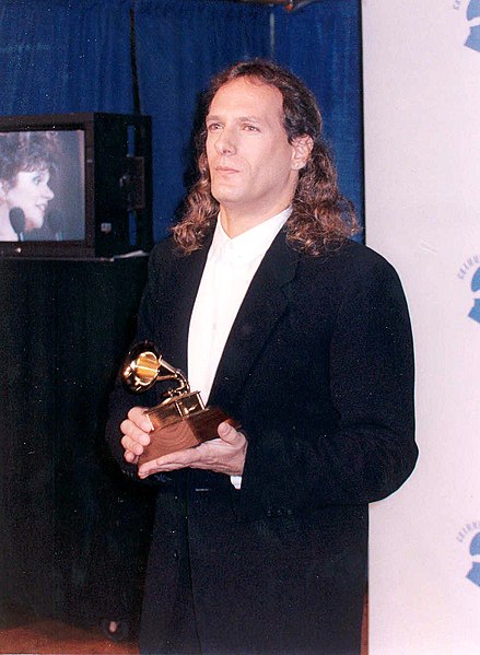 صورة:Michael Bolton 1990.jpg