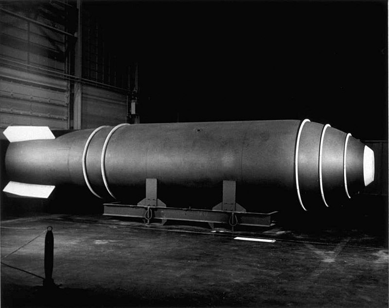 Mark 17 nuclear bomb - Wikipedia