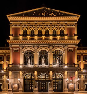 The Musikverein
's front facade by night Musikverein, Viena, Austria, 2020-01-31, DD 170-172 HDR.jpg