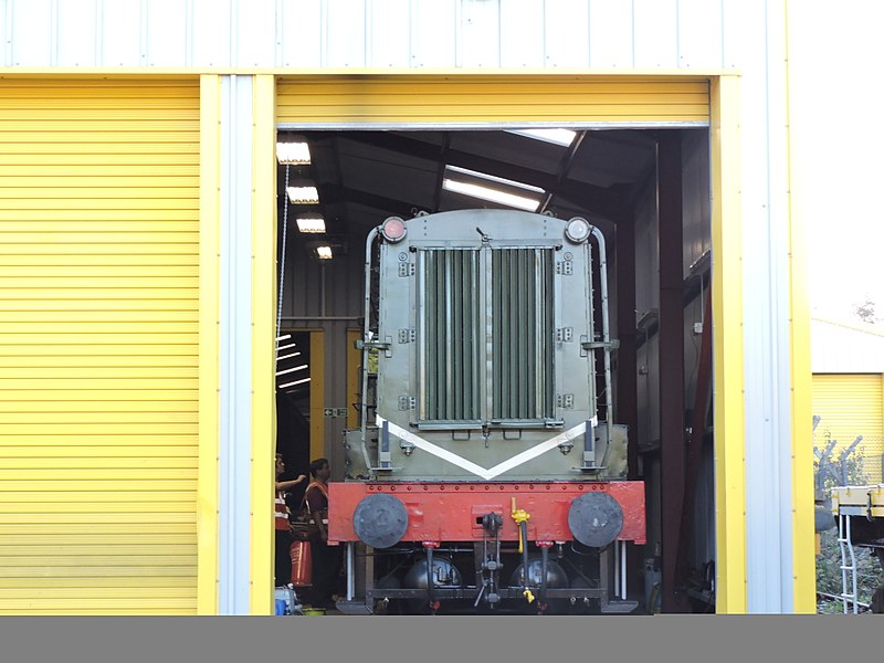 File:NS 663 on shed.jpg