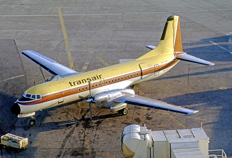 File:Namc YS-11A CF-TAM Transair TOR 27.03.71 edited-3.jpg