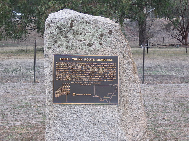A memorial at Narrandera to the "J" trunk route linking the Australian cities and towns on the east coast
