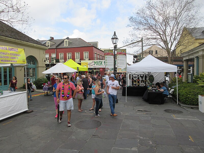 File:New Orleans Lundi Gras 2017 (33119687196).jpg