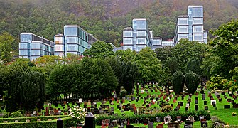New part of Haukeland University Hospital from Møllendal Graveyard in Bergen, Norway.jpg
