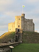 Cardiff Castle/Castell Caerdydd