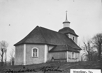 Kyrkan på äldre foto.
