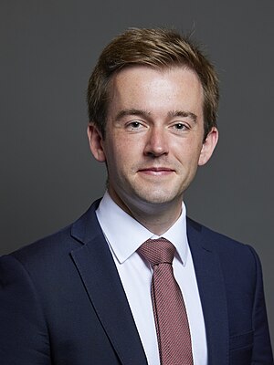 Official portrait of Tom Rutland MP crop 2.jpg