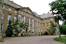 Ostrau Castle Ostrau (Petersberg), the chateau.jpg