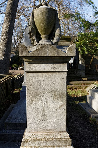 File:Père-Lachaise - Division 43 111.jpg