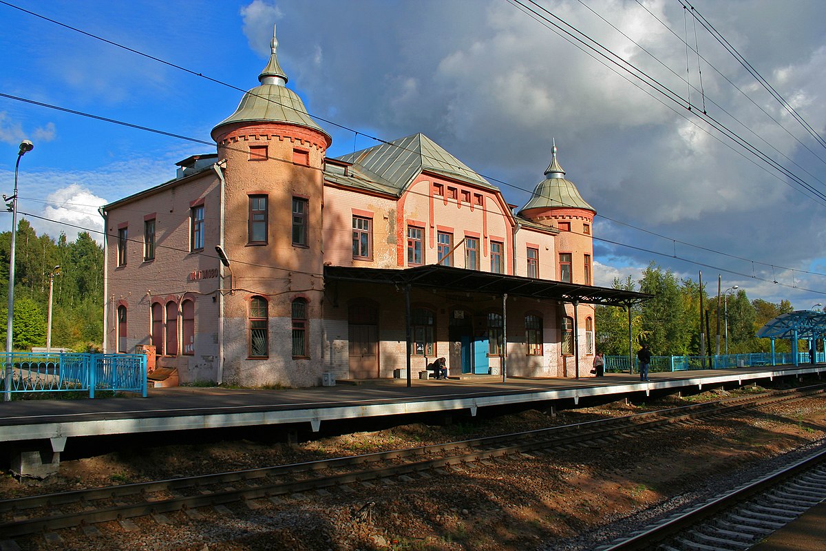 Category:Pargolovo railway station - Wikimedia Commons