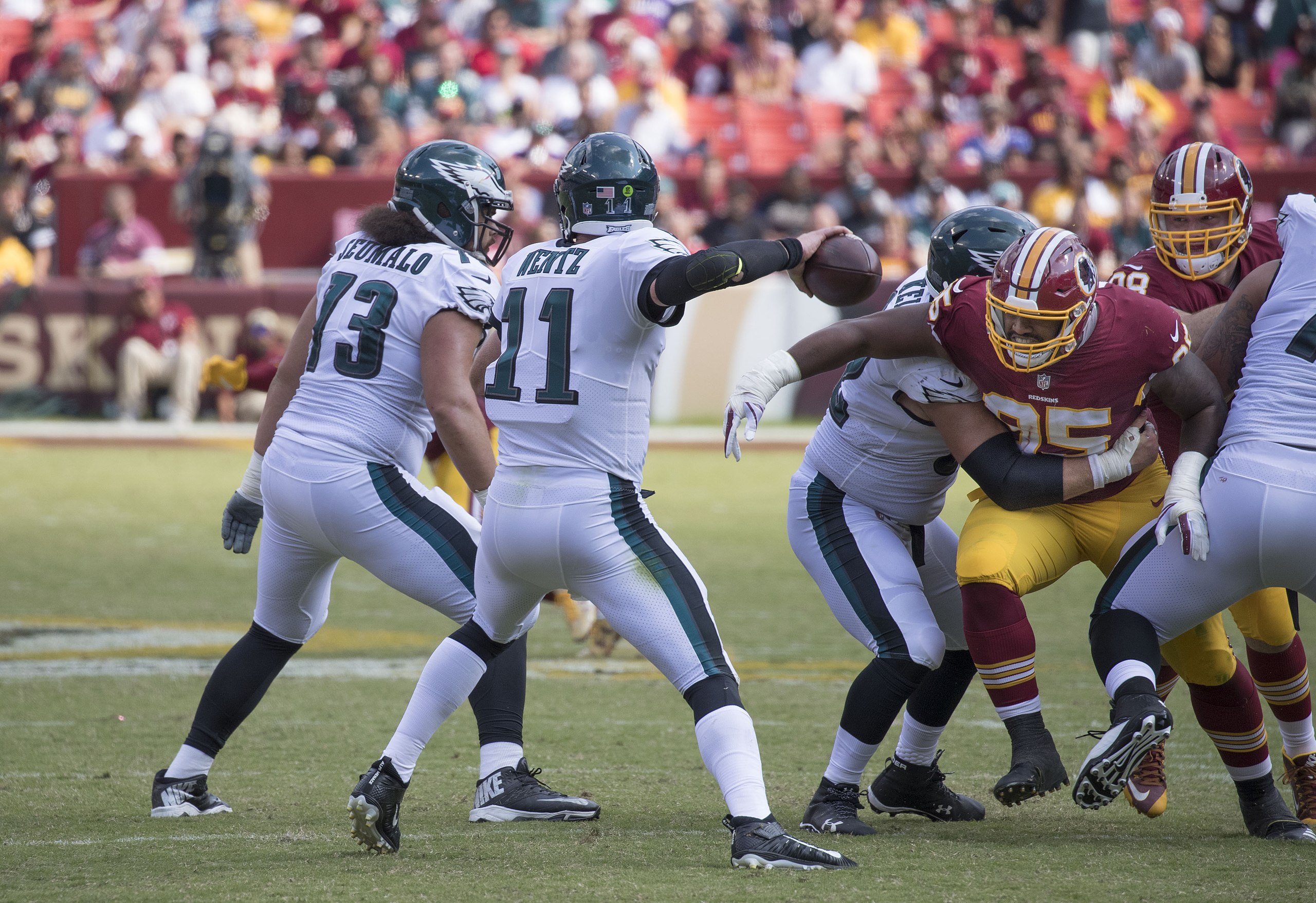 File:Washington Redskins, Philadelphia Eagles (36983258062).jpg