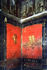 Wall painting in an oecus