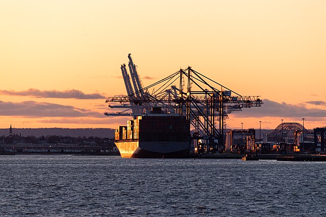 Image: Port Jersey container ship sunset 2018