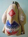 首と内臓を除いたブレス種の鶏、フランス