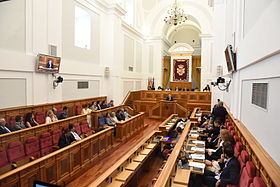 Primera jornada del Debate de Investidura en las Cortes de Castilla-La Mancha (19105931029).jpg