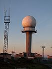 Estación de radar no Monte Caxado