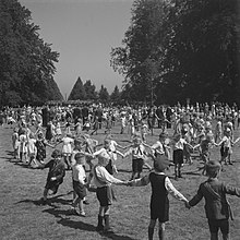 Tuinfeest verjaardag prinses Irene 1945