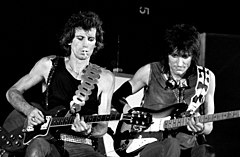 Keith Richards (l.) und Ron Wood (r.), Turin 1982