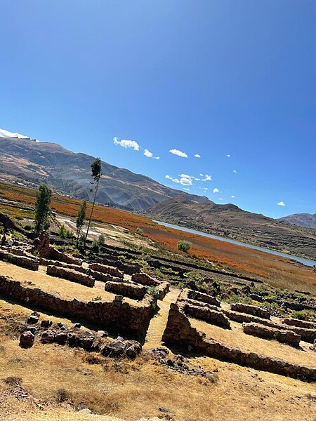 File:Ruinas incas de Pikillaqta.jpg