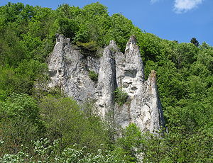 Image 1: South-east side of the castle rock