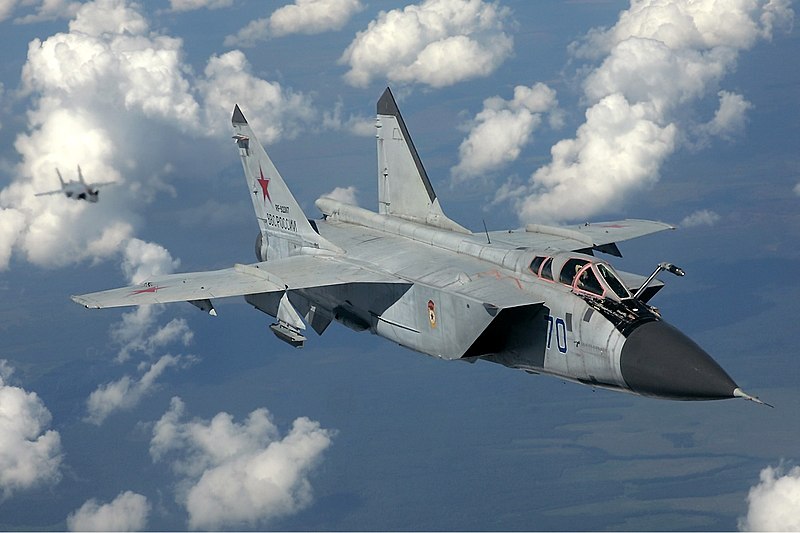 File:Russian Air Force MiG-31 inflight Pichugin.jpg