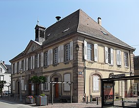 Sainte-Croix-en-Plaine, Mairie.jpg