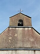 Le clocher-mur de l'église.