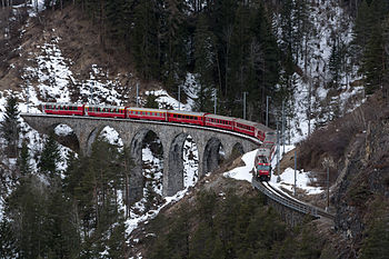 Schmittentobel-Landwasserviadukt der Rhätischen Bahn Photograph: Martingarten Eligible: yes - Alps: yes - Cultural heritage: yes Link