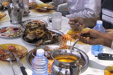 Tập tin:Somali food.jpg