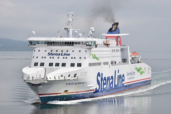 Stena Superfast X arriving at Dublin (2017)