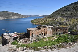 The view of the Euphrates and the historic houses of Ehnesh