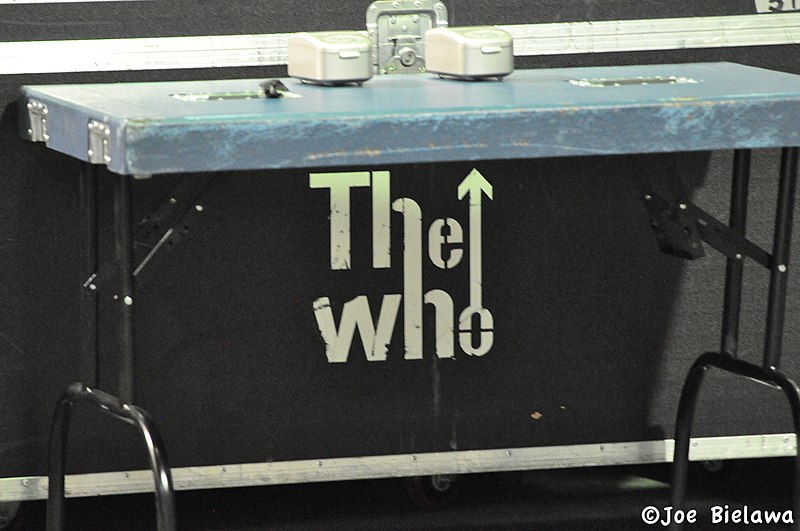 File:The Who.DSC 0071- 11.27.2012 (8227245666).jpg