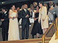 With Anne Hathaway, Stanley Tucci and Valentino Garavani (25 September 2006)