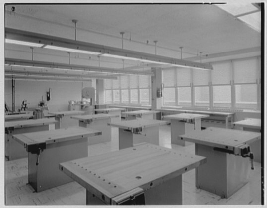 File:Thomas Edison High School, Jamaica, New York. LOC gsc.5a26899.tif