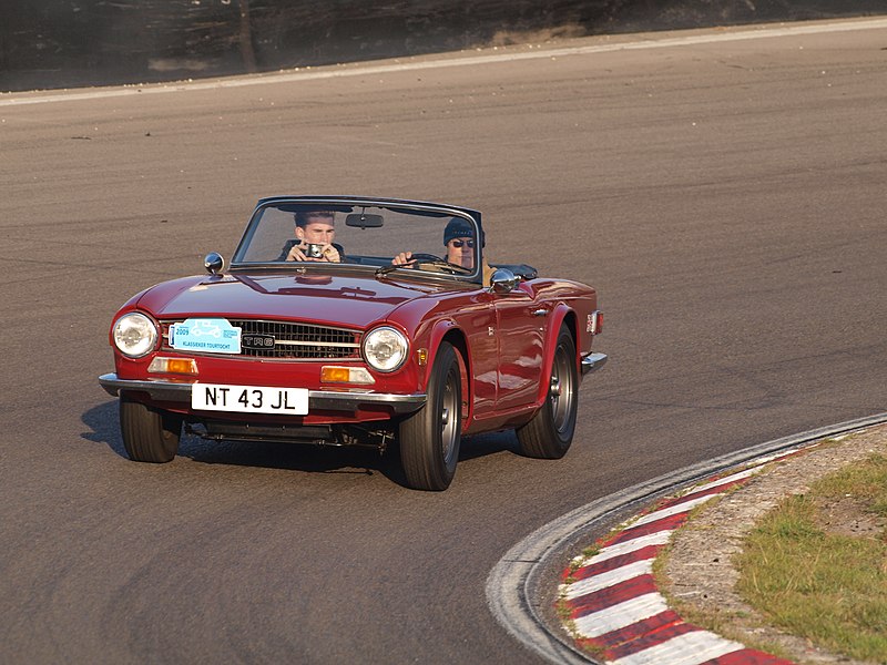 File:Triumph TR 6 dutch licence registration NT-43-JL pic3.JPG